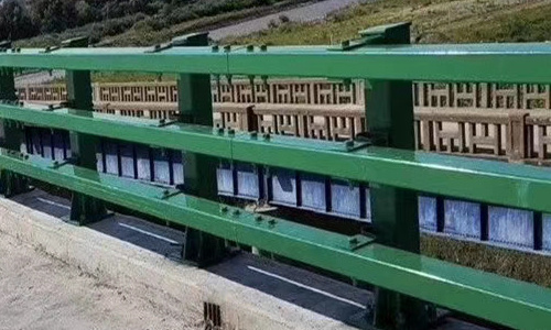 1633935398256014.jpg 1-2005252123530-L.jpg